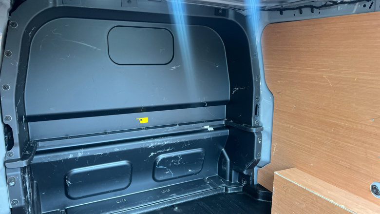 Ford Transit Custom 320 L2 Petrol Fwd 2.5 PHEV 232ps H1 Double Cab Van Limited Auto